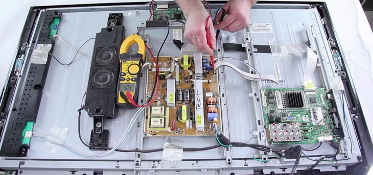 Мигает изображение на телевизоре