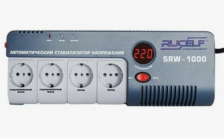 Телевизор включается, но не загружается