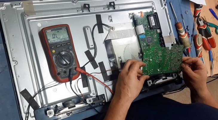 Не включается LED-телевизор